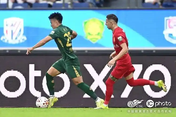 欧冠对决：切尔西 VS 勒沃库森